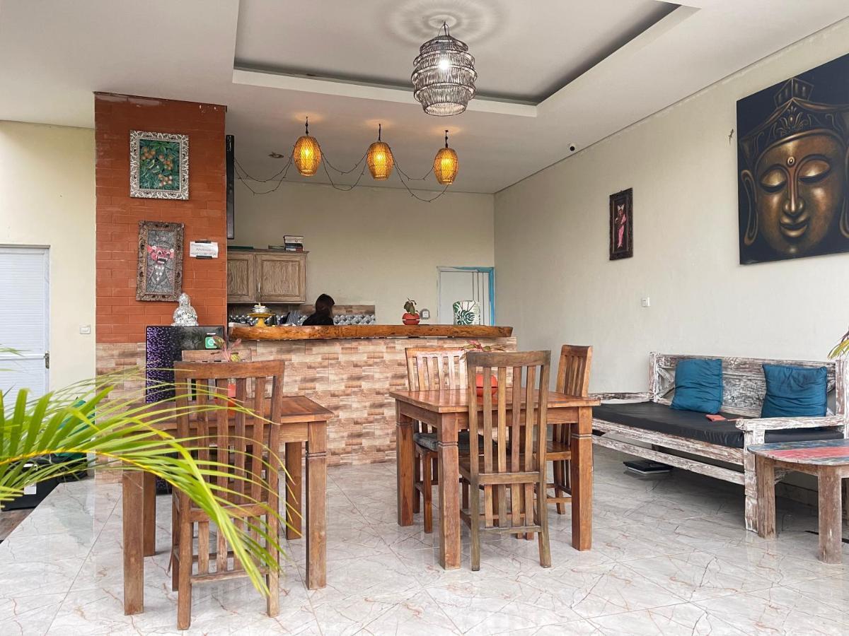 Arjuna Uluwatu Guest House Exterior photo